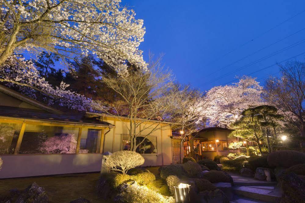Hotel Fujisan Onsen Bessho Sasa Fudžijošida Exteriér fotografie