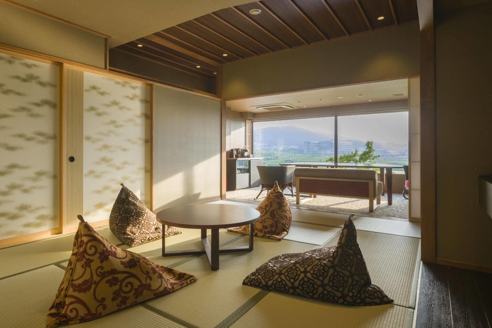 Hotel Fujisan Onsen Bessho Sasa Fudžijošida Exteriér fotografie